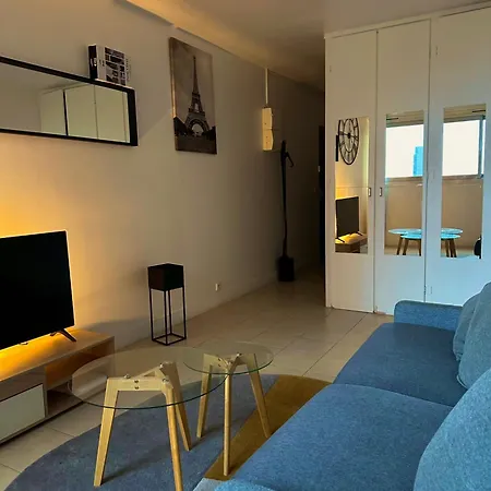 Amazing Eiffel Tower View Paris La Defense ! Apartment Courbevoie
